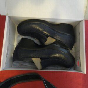 Alegria Womens Emma Masonry Blue 40 Size 10 Brand New clog shoes